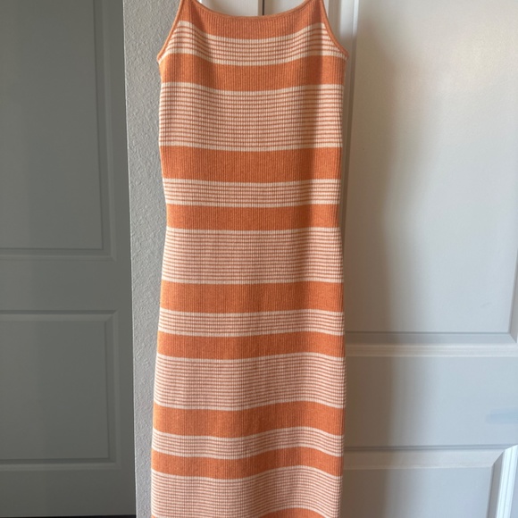 Never worn - Picture 3 of 4